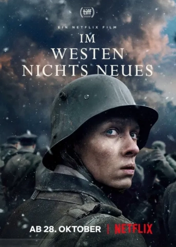 Filmszene aus dem Oscar-prämierten Drama Im Westen nichts Neues in 4K-Auflösung.